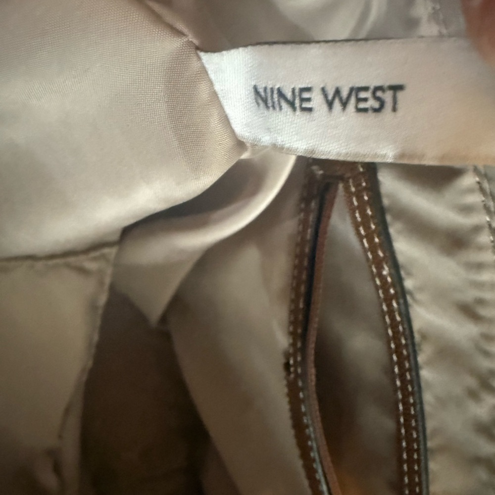 SOLD—Nine West Tan Structured Tote with faux leather Gold Accents- EUC - Picture 14 of 14
